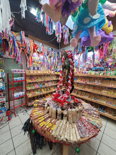 Candyfruit- Dulceria, Piñatas, Tables and Chairs, El Paso