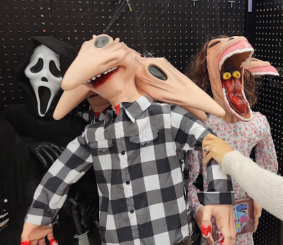 Spirit Halloween, El Paso