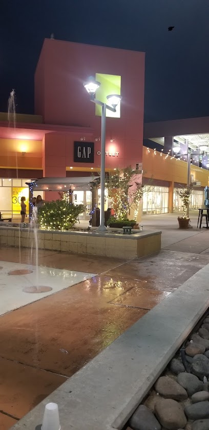 Gap Factory, El Paso