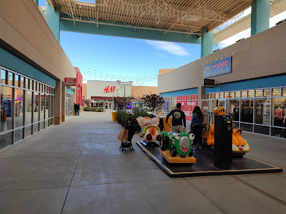 Express Factory Outlet, El Paso