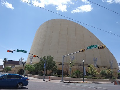 Greyhound: Bus Station