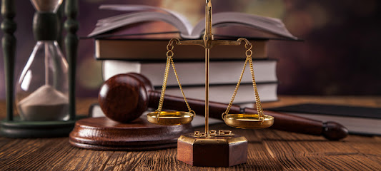 The Law Office of Luis Yañez